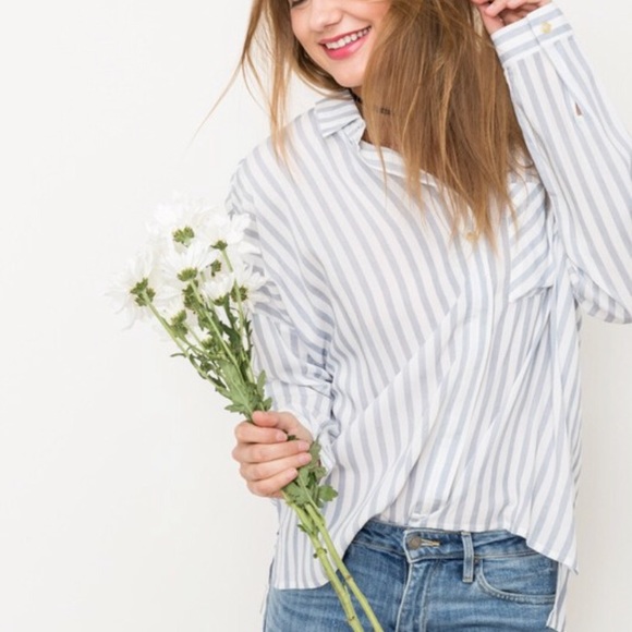 Oversized Button Down Shirt - Picture 2 of 5